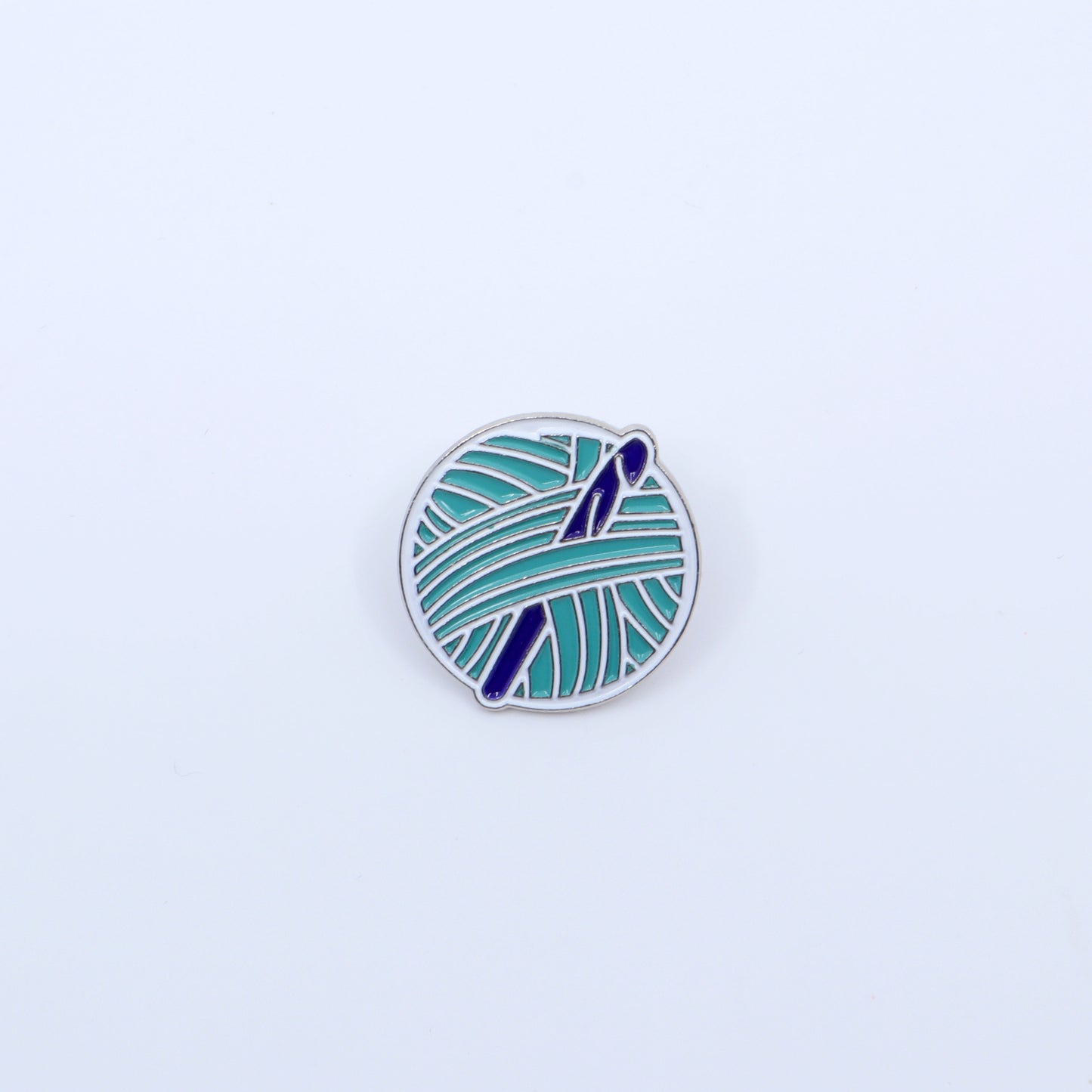 Club Crochet Green Logo Pin